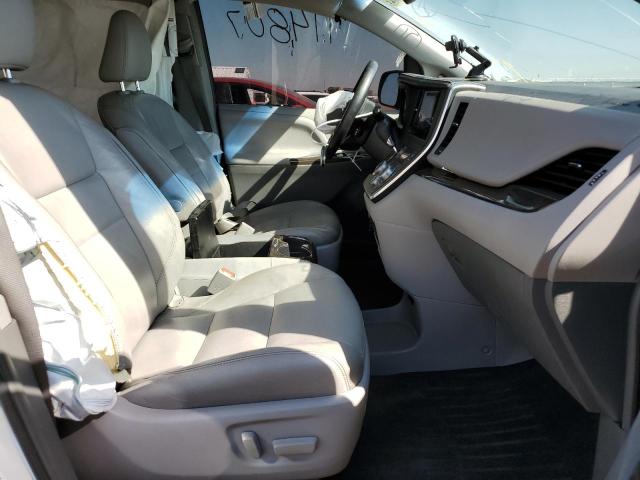 Photo 5 from auction – 2015 TOYOTA SIENNA XLE with VIN 5TDDK3DC0FS112014