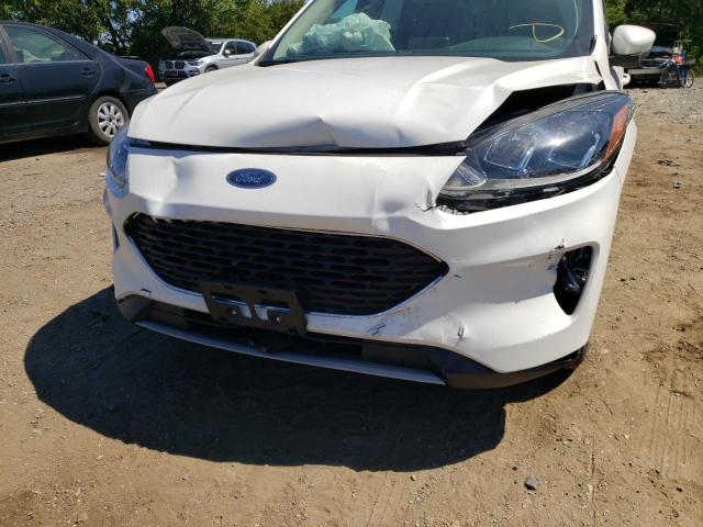 Photo 9 from auction – 2020 FORD ESCAPE SEL with VIN 1FMCU0H64LUA25213
