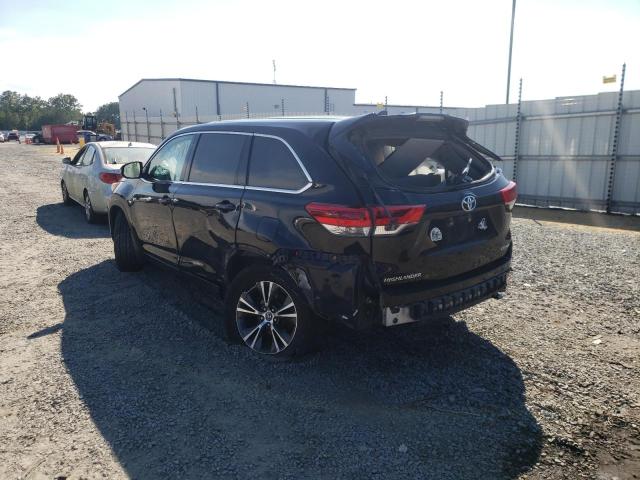 Photo 3 from auction – 2017 TOYOTA HIGHLANDER with VIN 5TDBZRFHXHS380599