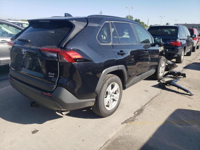 Photo 4 from auction – 2019 TOYOTA RAV4 XLE with VIN JTMP1RFV0KD038746