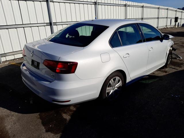 Photo 4 from auction – 2017 VOLKSWAGEN JETTA S with VIN 3VW2B7AJ9HM293471