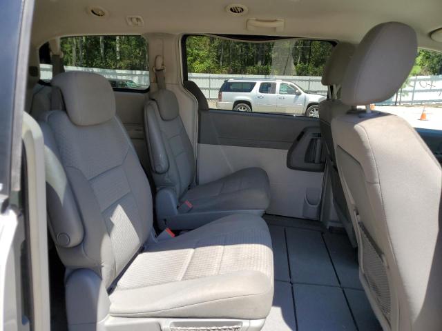 Photo 6 from auction – 2009 CHRYSLER TOWN & COU with VIN 2A8HR44E29R625209