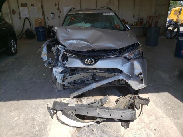 Photo 9 from auction – 2017 TOYOTA RAV4 XLE with VIN 2T3WFREV1HW383133