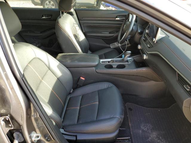 Photo 5 from auction – 2021 NISSAN ALTIMA SR with VIN 1N4BL4CW0MN345521