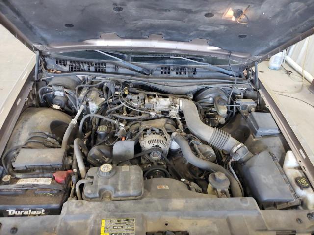 Photo 7 from auction – 2003 MERCURY GRAND MARQ with VIN 2MEFM75W33X656475