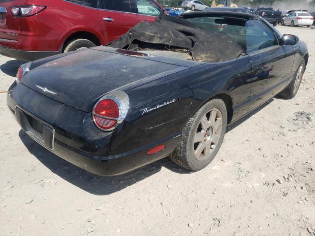 Photo 4 from auction – 2002 FORD THUNDERBIR with VIN 1FAHP60AX2Y104323