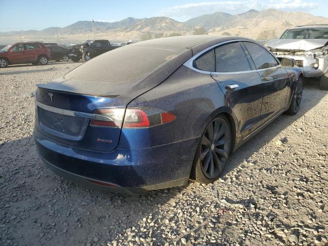 Photo 4 from auction – 2015 TESLA MODEL S P8 with VIN 5YJSA1H43FF085185