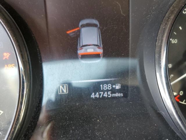 Photo 8 from auction – 2018 NISSAN ROGUE with VIN JN1BJ1CP4JW103489