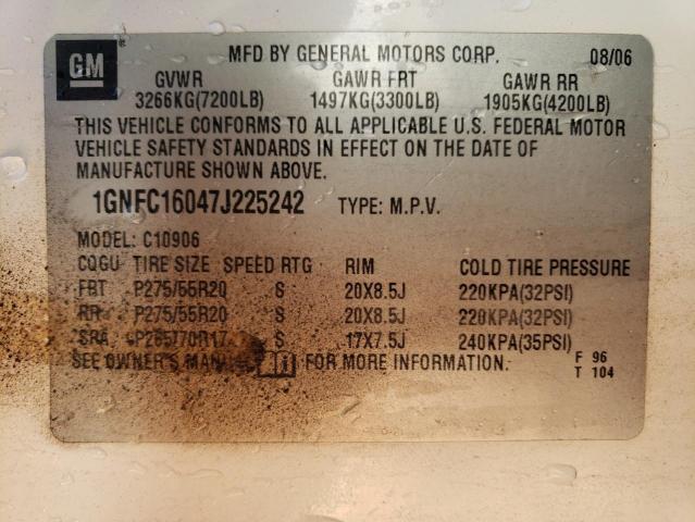 Photo 10 from auction – 2007 CHEVROLET SUBURBAN C with VIN 1GNFC16047J225242