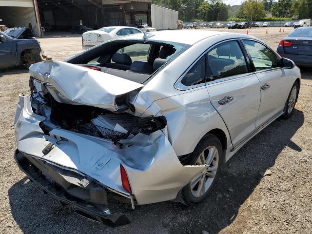 Photo 4 from auction – 2019 HYUNDAI SONATA LIM with VIN 5NPE34AF5KH787413