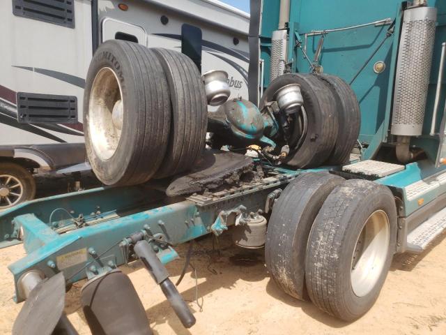 Photo 9 from auction – 2000 FREIGHTLINER CONVENTION with VIN 1FUYDSEB6YLF06273