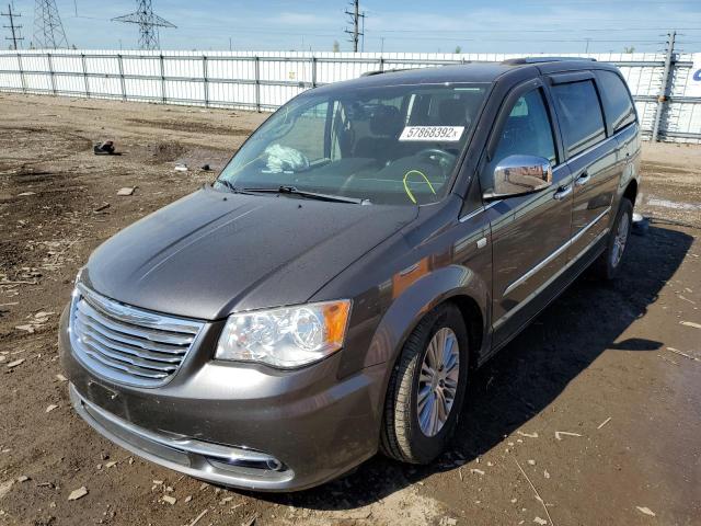 Photo 2 from auction – 2014 CHRYSLER TOWN & COU with VIN 2C4RC1CG1ER192877