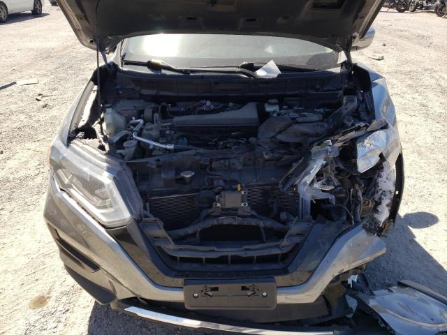 Photo 7 from auction – 2018 NISSAN ROGUE S with VIN KNMAT2MT6JP584456