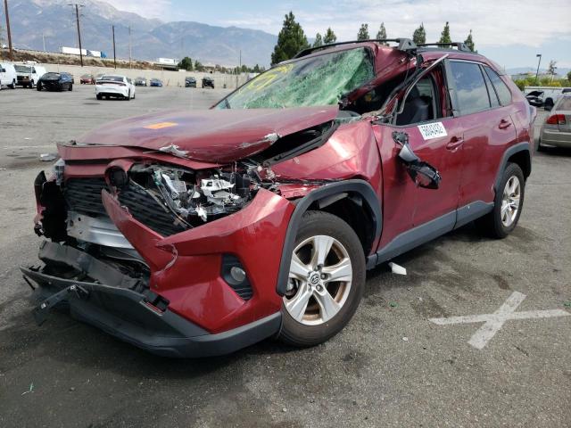 Photo 2 from auction – 2020 TOYOTA RAV4 XLE with VIN JTMP1RFV3LJ029624
