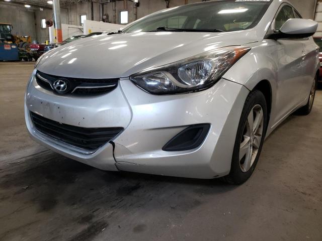 Photo 9 from auction – 2011 HYUNDAI ELANTRA GL with VIN KMHDH4AE2BU109840