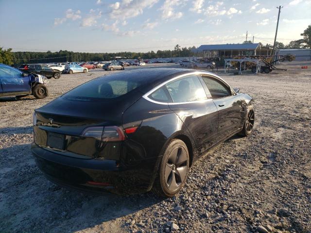 Photo 4 from auction – 2018 TESLA MODEL 3 with VIN 5YJ3E1EA9JF028047