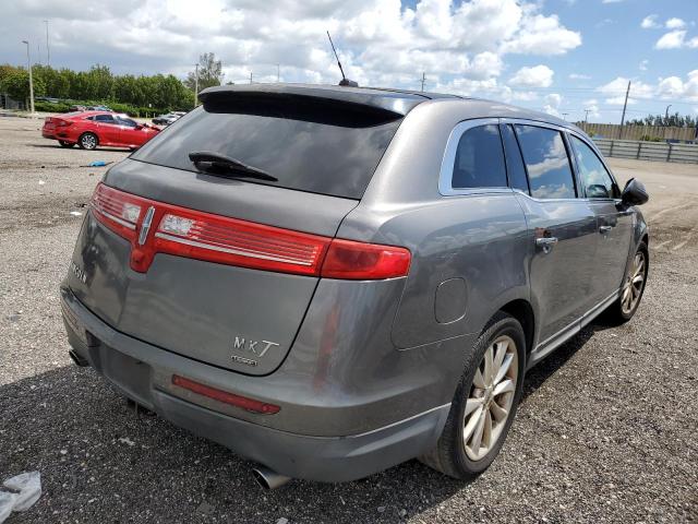 Photo 4 from auction – 2010 LINCOLN MKT with VIN 2LMHJ5AT4ABJ23984