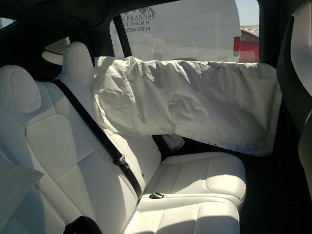 Photo 6 from auction – 2018 TESLA MODEL X with VIN 5YJXCDE25JF104963