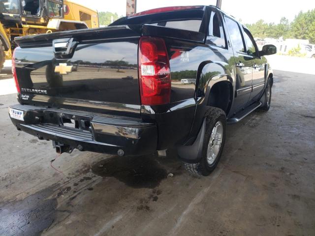 Photo 4 from auction – 2013 CHEVROLET AVALANCHE with VIN 3GNTKFE74DG134938