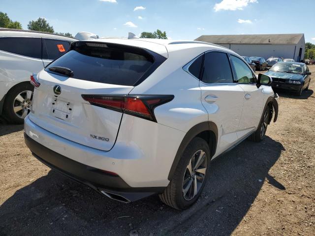 Photo 4 from auction – 2019 LEXUS NX 300 BAS with VIN JTJBARBZ3K2183369