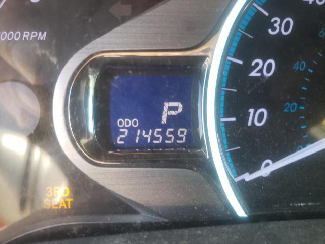 Photo 8 from auction – 2011 TOYOTA SIENNA XLE with VIN 5TDYK3DCXBS025880