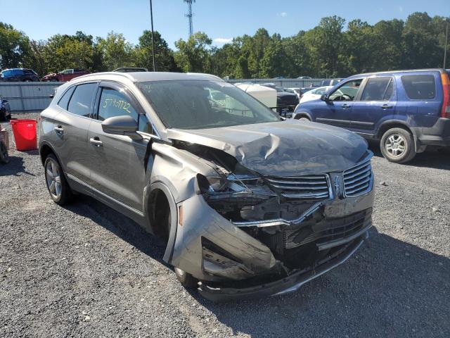 LINCOLN MKC PREMIE 2017 with VIN 5LMCJ1D91HUL54924 - Photo from auction