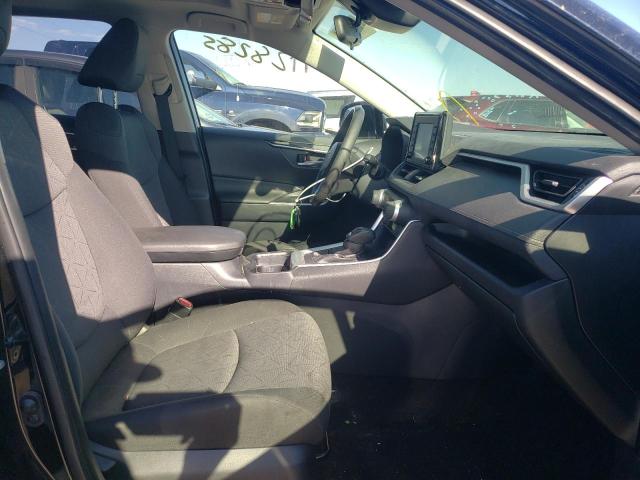 Photo 5 from auction – 2019 TOYOTA RAV4 XLE with VIN JTMP1RFV0KD038746