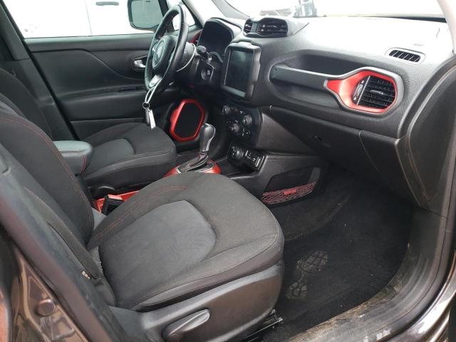 Photo 5 from auction – 2018 JEEP RENEGADE T with VIN ZACCJBCB9JPH77033