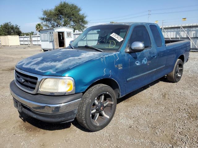 Photo 2 from auction – 2000 FORD F150 with VIN 1FTRX17L3YKA12796