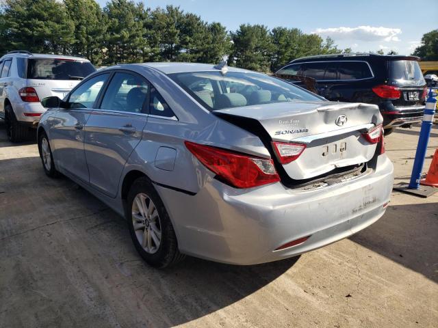 Photo 3 from auction – 2011 HYUNDAI SONATA GLS with VIN 5NPEB4AC9BH178995