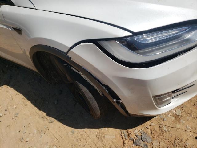 Photo 10 from auction – 2016 TESLA MODEL X with VIN 5YJXCAE23GF009079