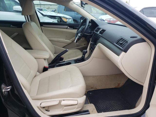 Photo 5 from auction – 2015 VOLKSWAGEN PASSAT SE with VIN 1VWBV7A33FC072181