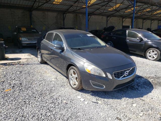 VOLVO S60 T5 2012 with VIN YV1622FSXC2035821 - Photo from auction