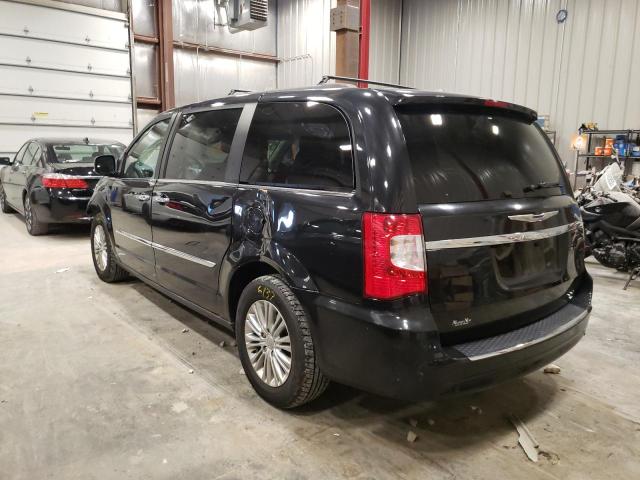 Photo 3 from auction – 2015 CHRYSLER TOWN & COU with VIN 2C4RC1CG3FR547372