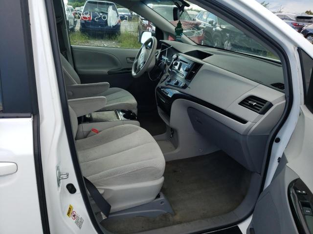 Photo 5 from auction – 2012 TOYOTA SIENNA LE with VIN 5TDKK3DC6CS240468