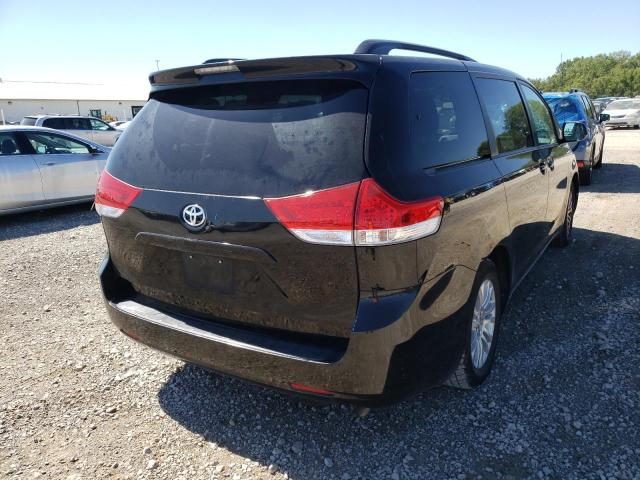 Photo 4 from auction – 2014 TOYOTA SIENNA XLE with VIN 5TDYK3DC4ES480194