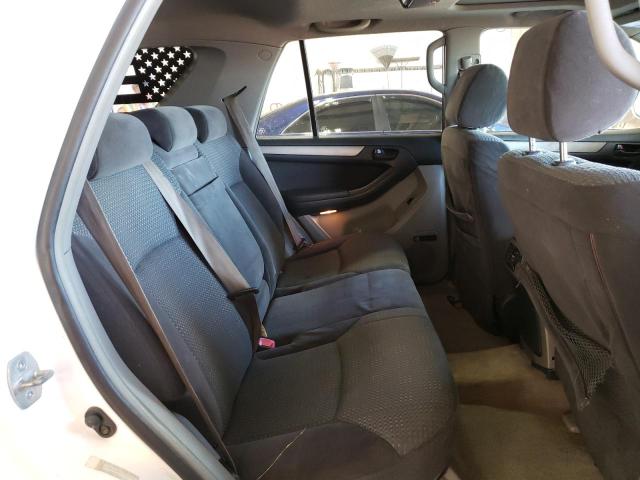 Photo 6 from auction – 2004 TOYOTA 4RUNNER SR with VIN JTEBT14R840038933