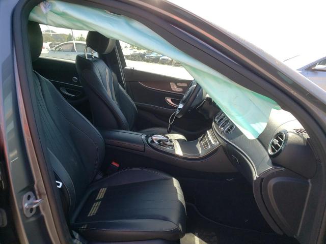 Photo 5 from auction – 2018 MERCEDES-BENZ E 300 with VIN WDDZF4JB7JA479600