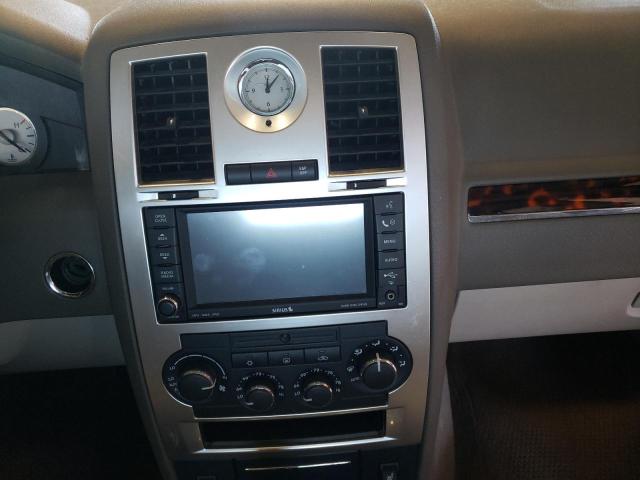 Photo 9 from auction – 2009 CHRYSLER 300C with VIN 2C3KA63T09H622058