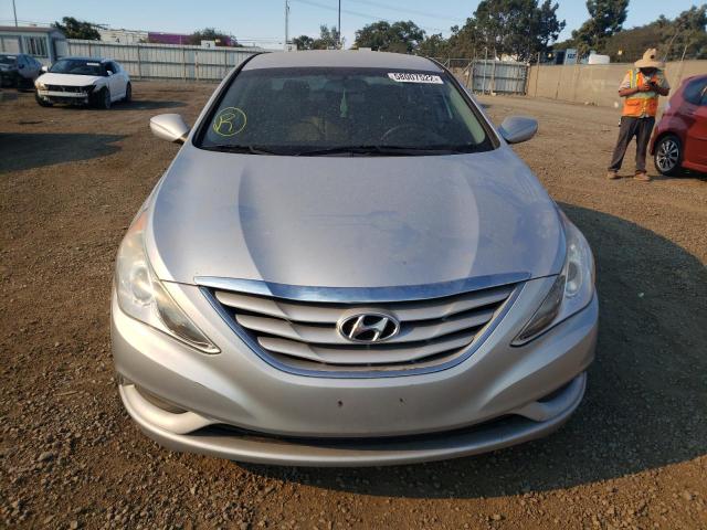 Photo 9 from auction – 2012 HYUNDAI SONATA GLS with VIN 5NPEB4AC8CH380079