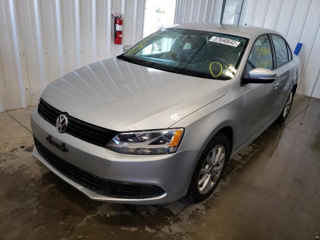 Photo 2 from auction – 2012 VOLKSWAGEN JETTA SE with VIN 3VWDX7AJ5CM467541