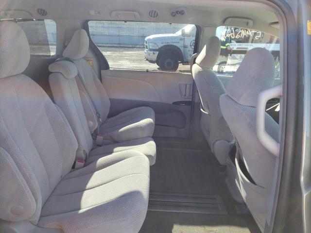 Photo 6 from auction – 2012 TOYOTA SIENNA LE with VIN 5TDKK3DC6CS261613