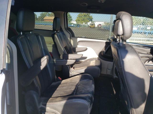Фото 6 с аукциона – 2017 DODGE GRAND CARA с VIN 2C4RDGCG2HR735688
