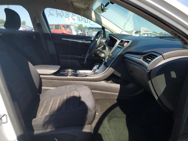 Photo 5 from auction – 2016 FORD FUSION SE with VIN 3FA6P0H71GR102706