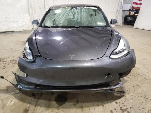 Photo 7 from auction – 2018 TESLA MODEL 3 with VIN 5YJ3E1EB6JF134982