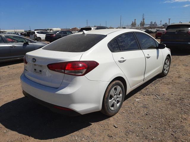 Photo 4 from auction – 2018 KIA FORTE LX with VIN 3KPFK4A76JE232666