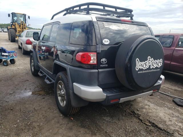 Photo 3 from auction – 2013 TOYOTA FJ CRUISER with VIN JTEZU4BF5DK012848