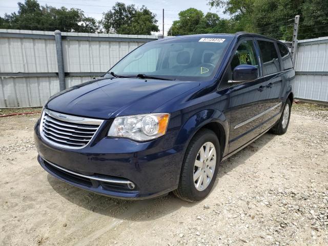 Photo 2 from auction – 2015 CHRYSLER TOWN & COU with VIN 2C4RC1BG2FR561569