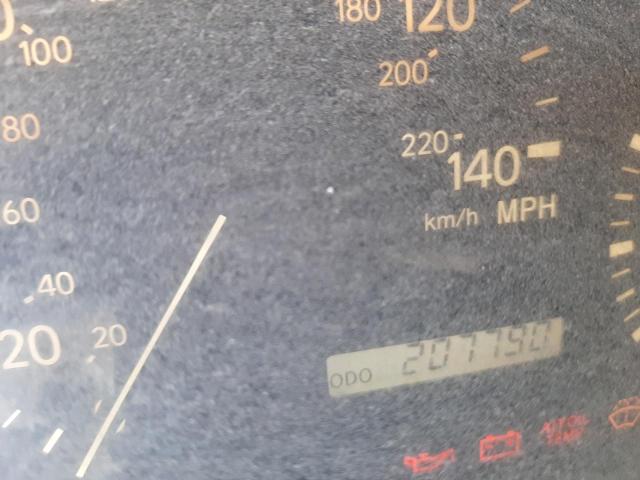 Photo 8 from auction – 1999 LEXUS RX 300 with VIN JT6HF10U4X0035801