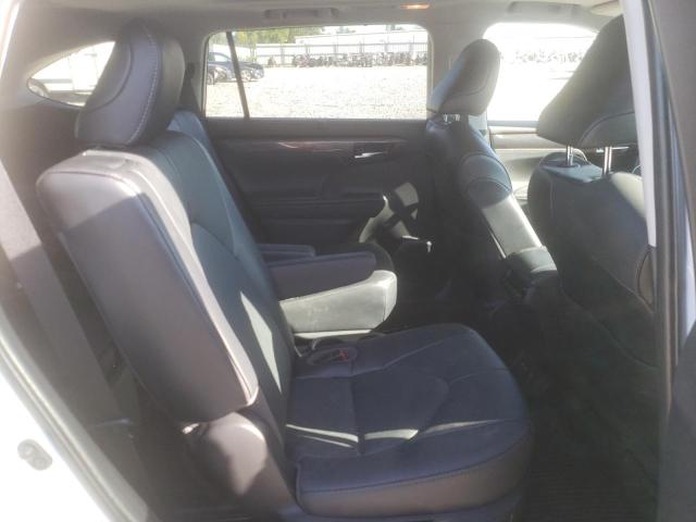 Photo 6 from auction – 2022 TOYOTA HIGHLANDER with VIN 5TDFZRBH0NS177191